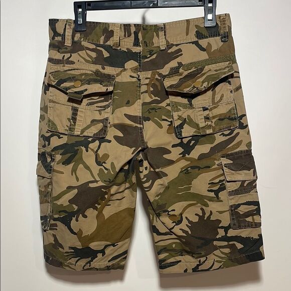 Men's Camouflage Cargo Shorts - Picture 4 of 7